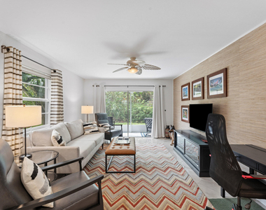 2600 Se Ocean Boulevard - Photo Thumbnail 4