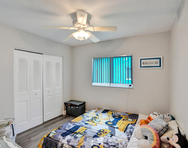 10501 Nw 20th Court - Photo Thumbnail 15