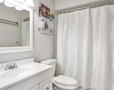 10501 Nw 20th Court - Photo Thumbnail 1