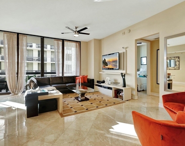 701 S Olive Avenue - Photo Thumbnail 24