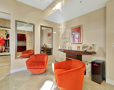 701 S Olive Avenue - Photo Thumbnail 25