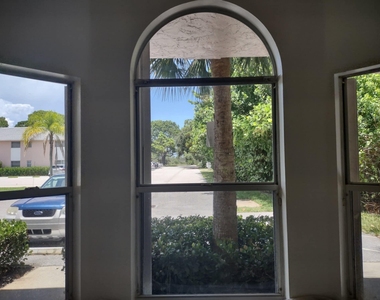 18081 Se Country Club Drive - Photo Thumbnail 20