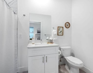 2683 Hiawatha Avenue - Photo Thumbnail 14