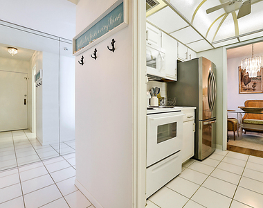 2121 N Ocean Boulevard - Photo Thumbnail 19