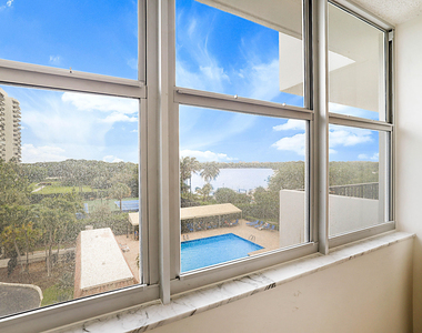 2121 N Ocean Boulevard - Photo Thumbnail 22