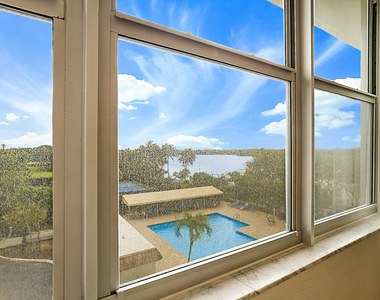 2121 N Ocean Boulevard - Photo Thumbnail 27