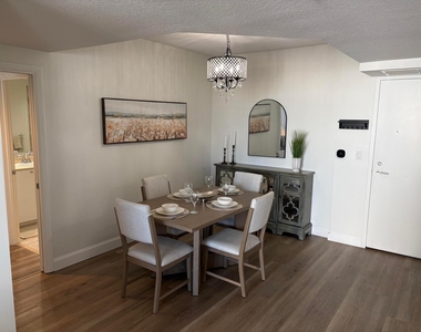 1551 N Flagler Drive - Photo Thumbnail 4