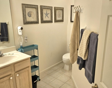 8421 Mulligan Circle - Photo Thumbnail 8