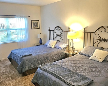 8421 Mulligan Circle - Photo Thumbnail 4