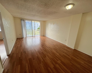 15600 Nw 7th Avenue - Photo Thumbnail 2