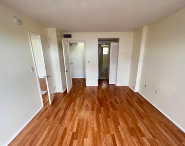 15600 Nw 7th Avenue - Photo Thumbnail 5