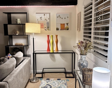 2660 Ne 8th Avenue - Photo Thumbnail 13