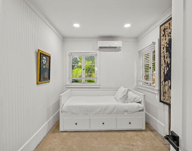 1017 Sw 4th Street - Photo Thumbnail 14