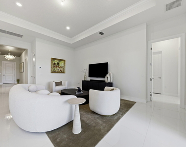 10332 Northbrook Circle - Photo Thumbnail 7