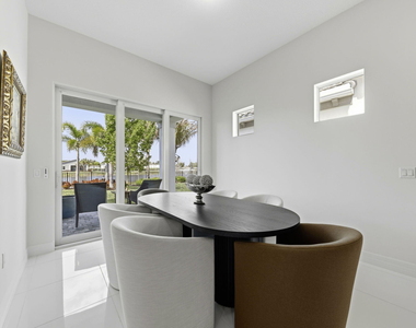 10332 Northbrook Circle - Photo Thumbnail 13