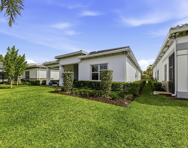 10332 Northbrook Circle - Photo Thumbnail 35