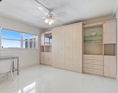 3300 S Ocean Boulevard - Photo Thumbnail 18