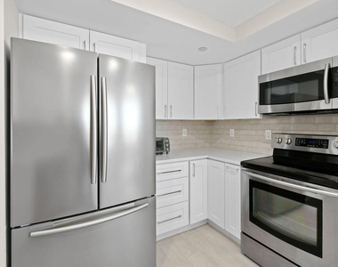 3560 S Ocean Boulevard - Photo Thumbnail 13