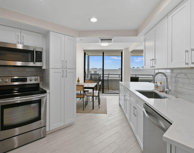 3560 S Ocean Boulevard - Photo Thumbnail 12