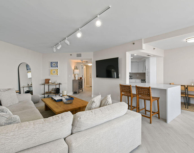 3560 S Ocean Boulevard - Photo Thumbnail 7
