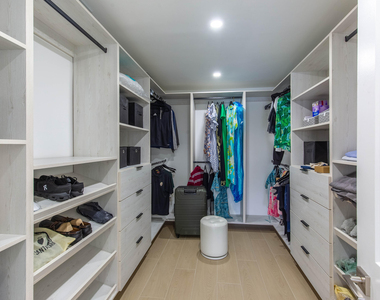 2281 Seaford Drive - Photo Thumbnail 23
