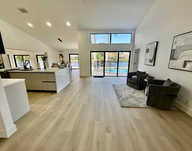 2281 Seaford Drive - Photo Thumbnail 1