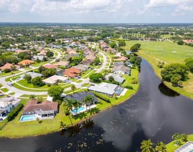 2281 Seaford Drive - Photo Thumbnail 28