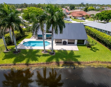 2281 Seaford Drive - Photo Thumbnail 30
