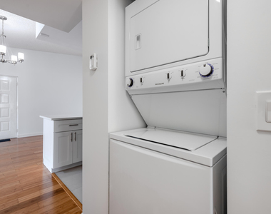 629 Sea Pine Way - Photo Thumbnail 9