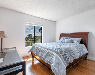629 Sea Pine Way - Photo Thumbnail 11