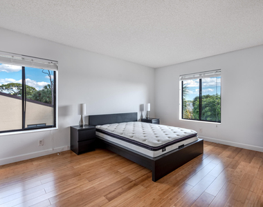 629 Sea Pine Way - Photo Thumbnail 13