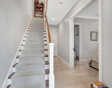 134 Madison Lane - Photo Thumbnail 8