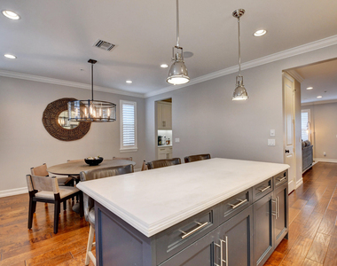 134 Madison Lane - Photo Thumbnail 18