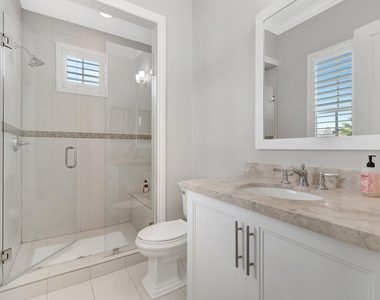 134 Madison Lane - Photo Thumbnail 44