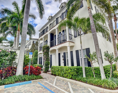 134 Madison Lane - Photo Thumbnail 1