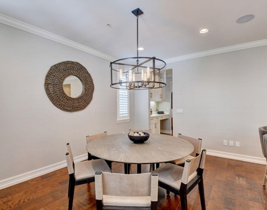 134 Madison Lane - Photo Thumbnail 34