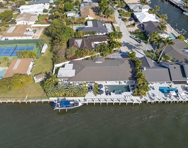 3109 Ne 42nd Court - Photo Thumbnail 36
