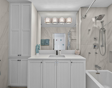 3109 Ne 42nd Court - Photo Thumbnail 56