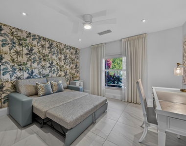 3109 Ne 42nd Court - Photo Thumbnail 7
