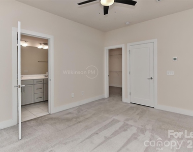 13047 Tinton Avenue - Photo Thumbnail 16