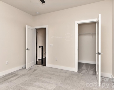 13047 Tinton Avenue - Photo Thumbnail 20