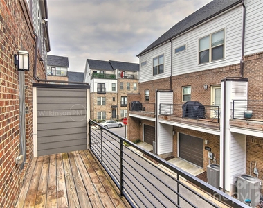 13047 Tinton Avenue - Photo Thumbnail 14