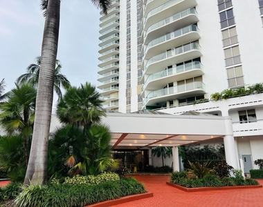 19707 Turnberry Way - Photo Thumbnail 1