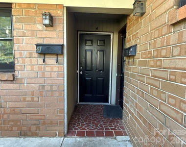322 E Sumter Street - Photo Thumbnail 1