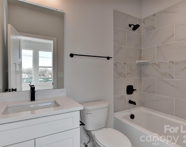 2204 Northend Drive - Photo Thumbnail 22