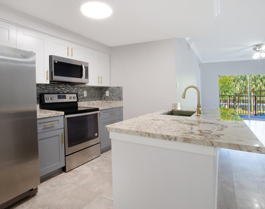 5860 W Sample Road - Photo Thumbnail 5