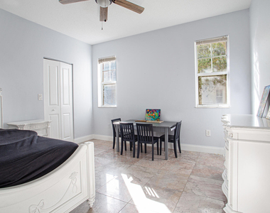 5860 W Sample Road - Photo Thumbnail 9