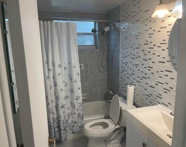 1525 Se 15th Street Ne - Photo Thumbnail 9
