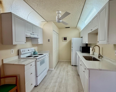 14464 Campanelli Drive - Photo Thumbnail 1