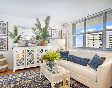2121 N Ocean Boulevard - Photo Thumbnail 15